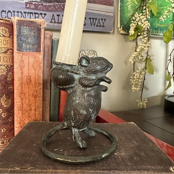Vintage Bronze Mouse Candle Holder - Picture 8 of 10